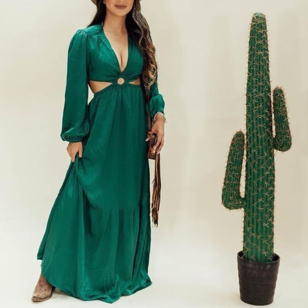 Altar’d State - Bella Maxi Emerald Green Dress Size M